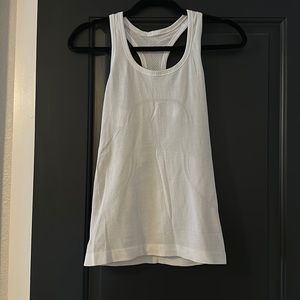 Lululemon swiftly tank